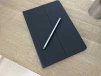 Tablet LENOVO M10 Plus 3rd Gen com Caneta + Capa