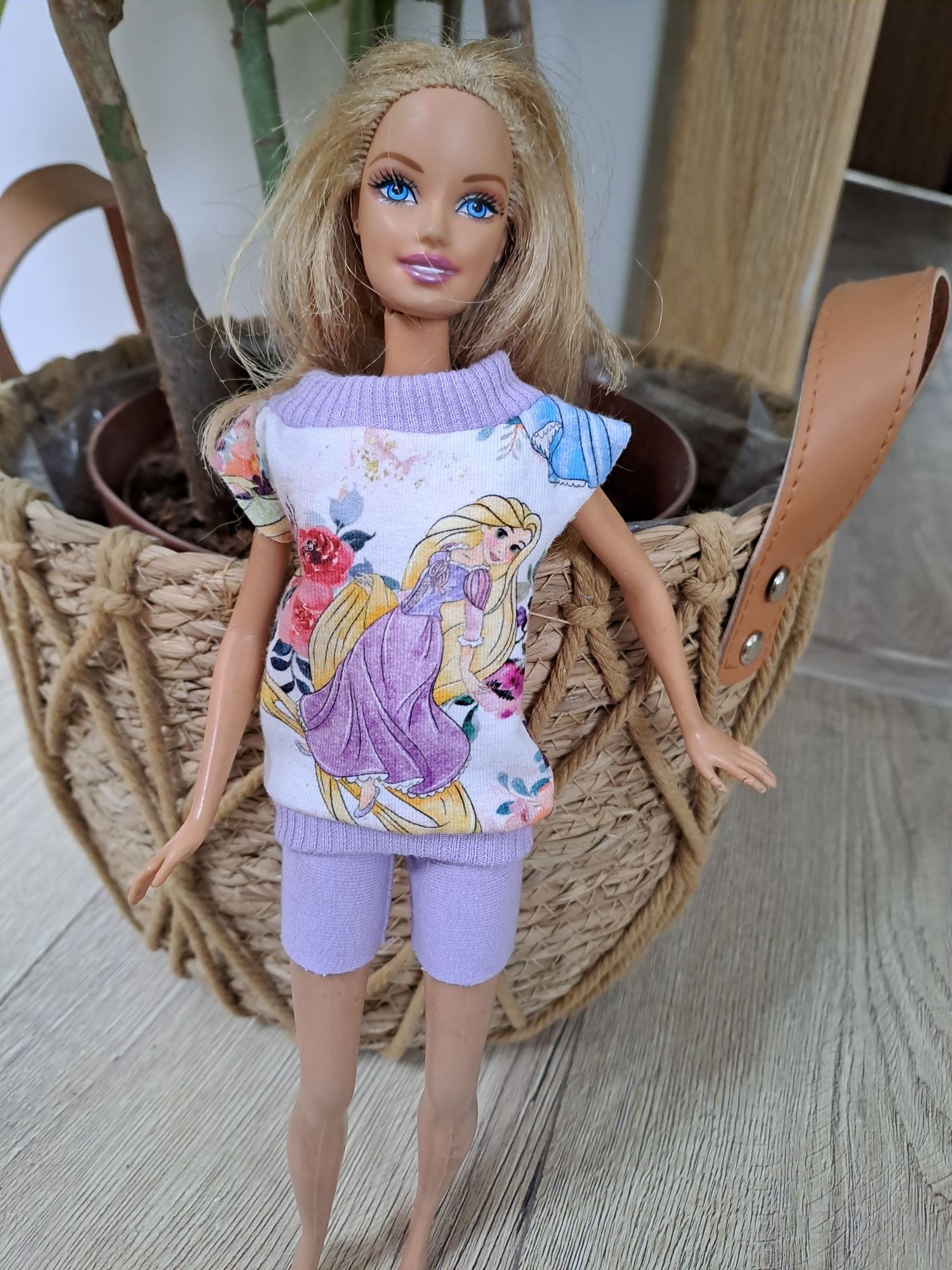 Ubranko dla lalki Barbie