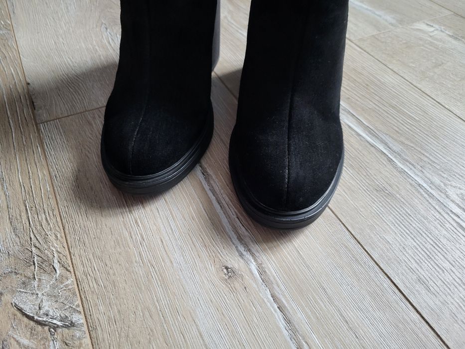 Ботільйони сапожки черевики демісезон