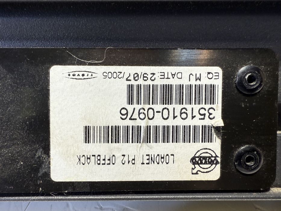 Volvo V50 siatka tylna bagażnika żaluzja