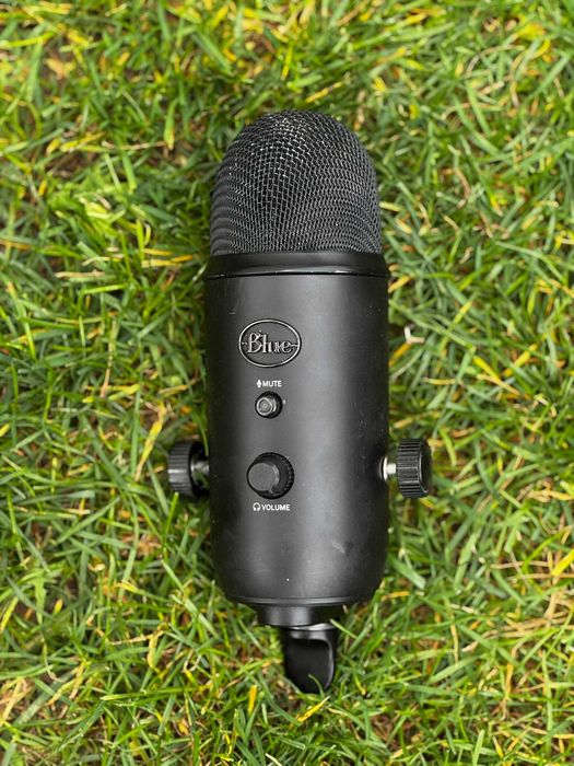 Професійний USB мікрофон Blue Yeti Blackout Edition