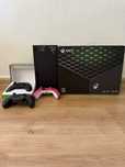 Konsola Xbox Series X 1TB napęd trzy kontrolery