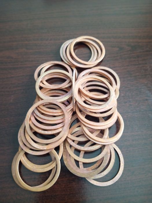 Медные шайбы 33 на 40 на 2 на 1.5 на гидравлику