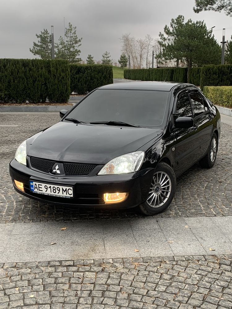 Mitsubishi Lancer 9