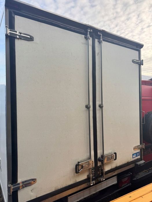 Iveco Daily 14-23r zabudowa chlodnia z agregatem Zanotti