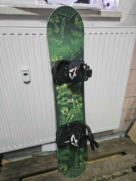 Deska snowboardowa Nitro 116cm  115 wiązania fastec