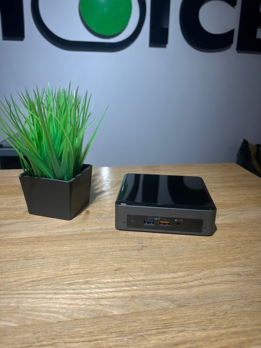 Intel Mini PC NUC8BEK BOXNUC8I5BEK2 i5-8259U/8GB/256GB SSD Klasa A-