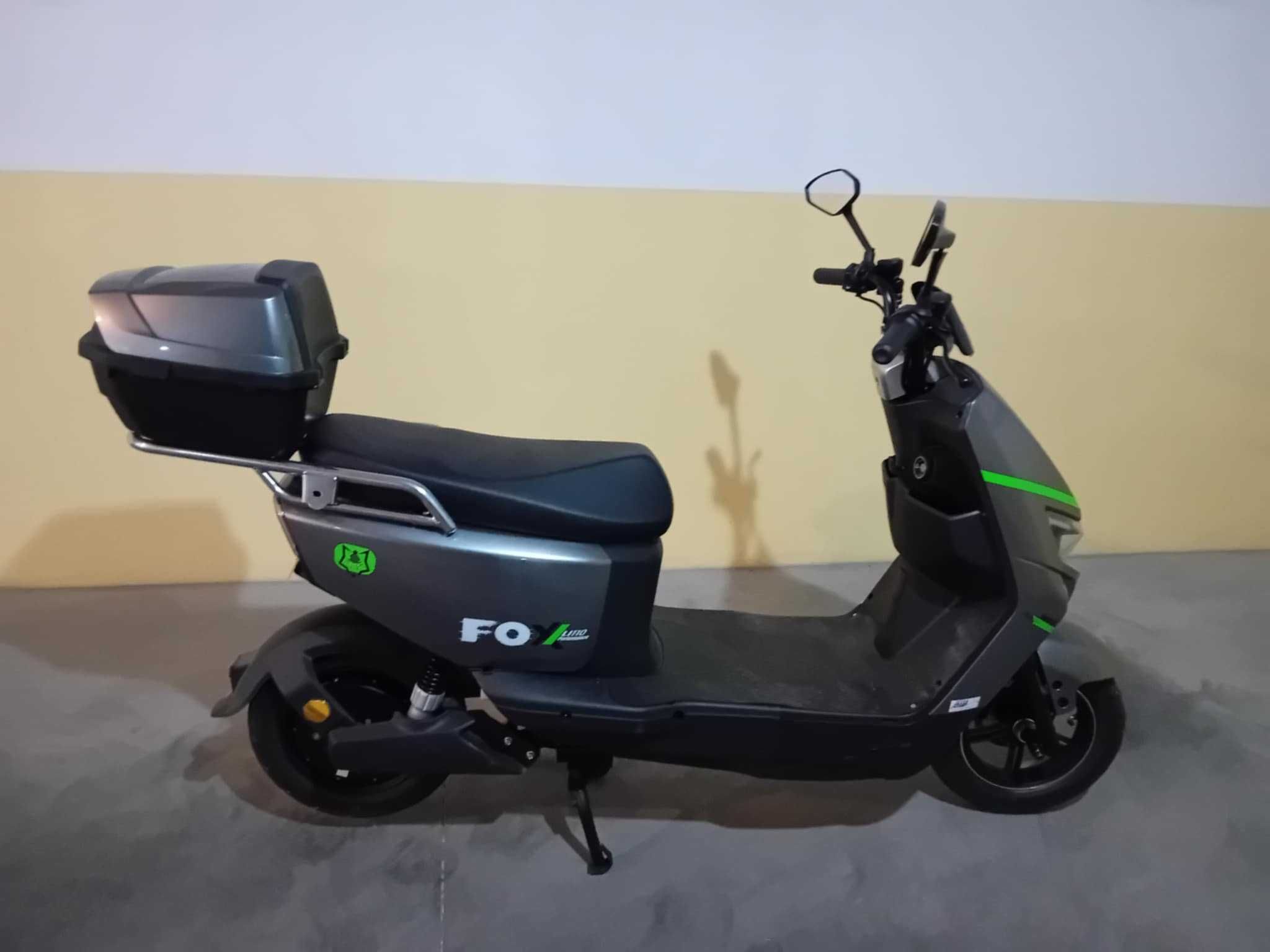 Mota eléctrica com pouco uso