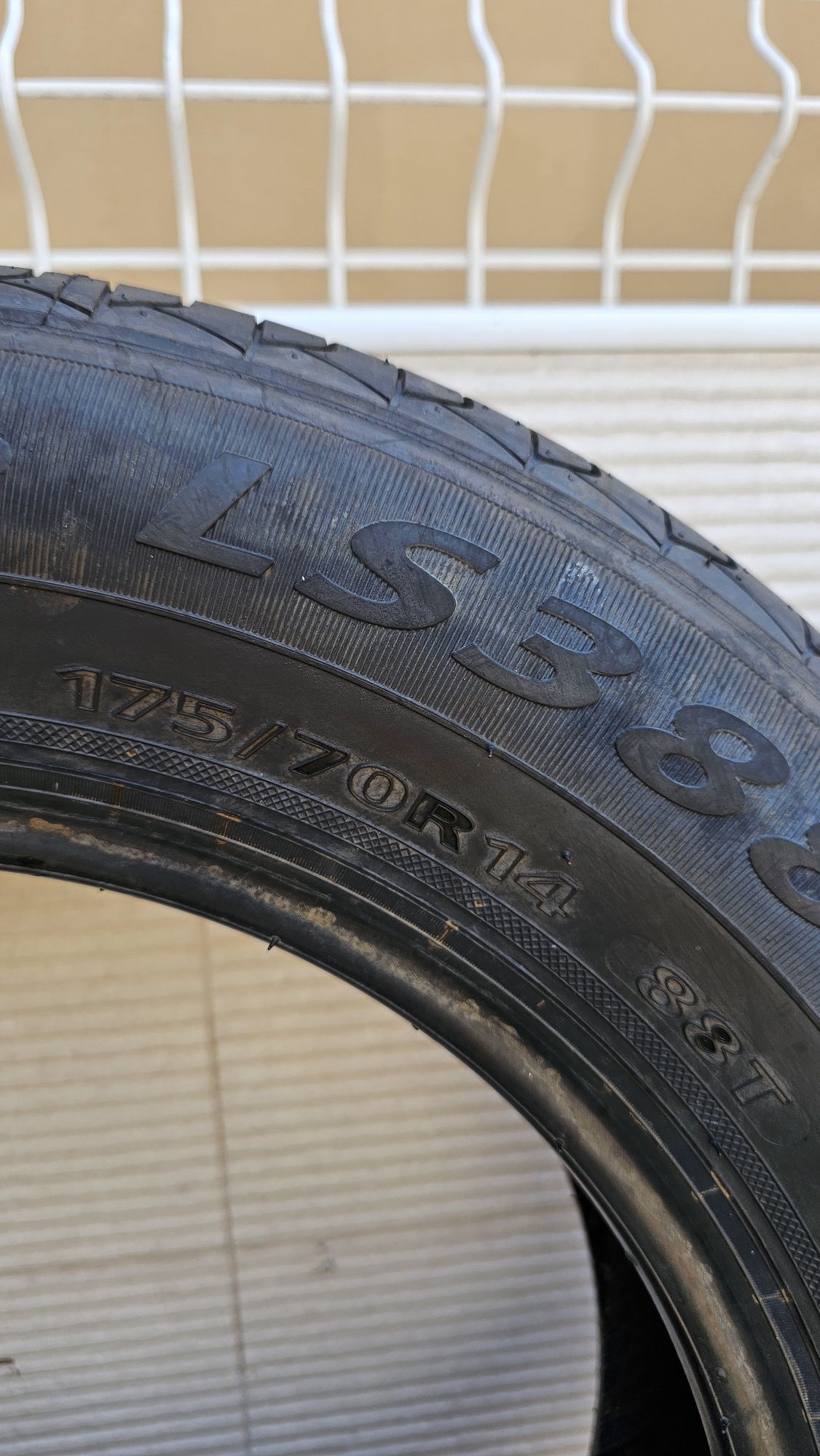 Pneus NOVOS 175/70R14