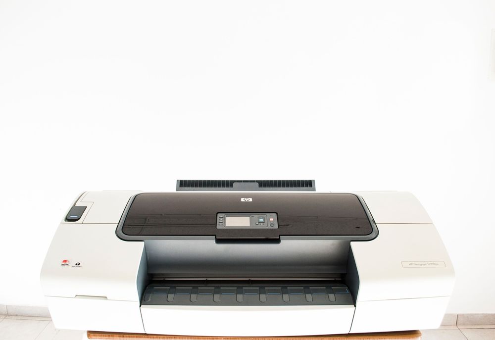 Plotter HP T1100PS 24 / A1 - Impressora Grande Formato