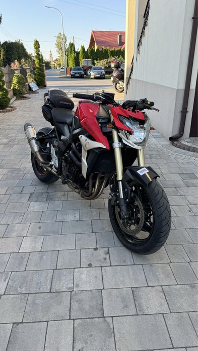 Suzuki Gsr 750 . 2011r 25tys km leovince