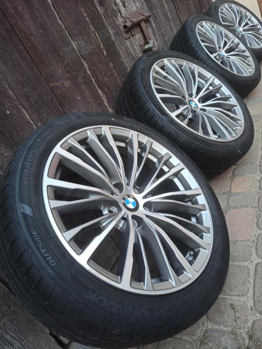 Oryginalne Felgi BMW 5x112 18'' z oponami letnimi