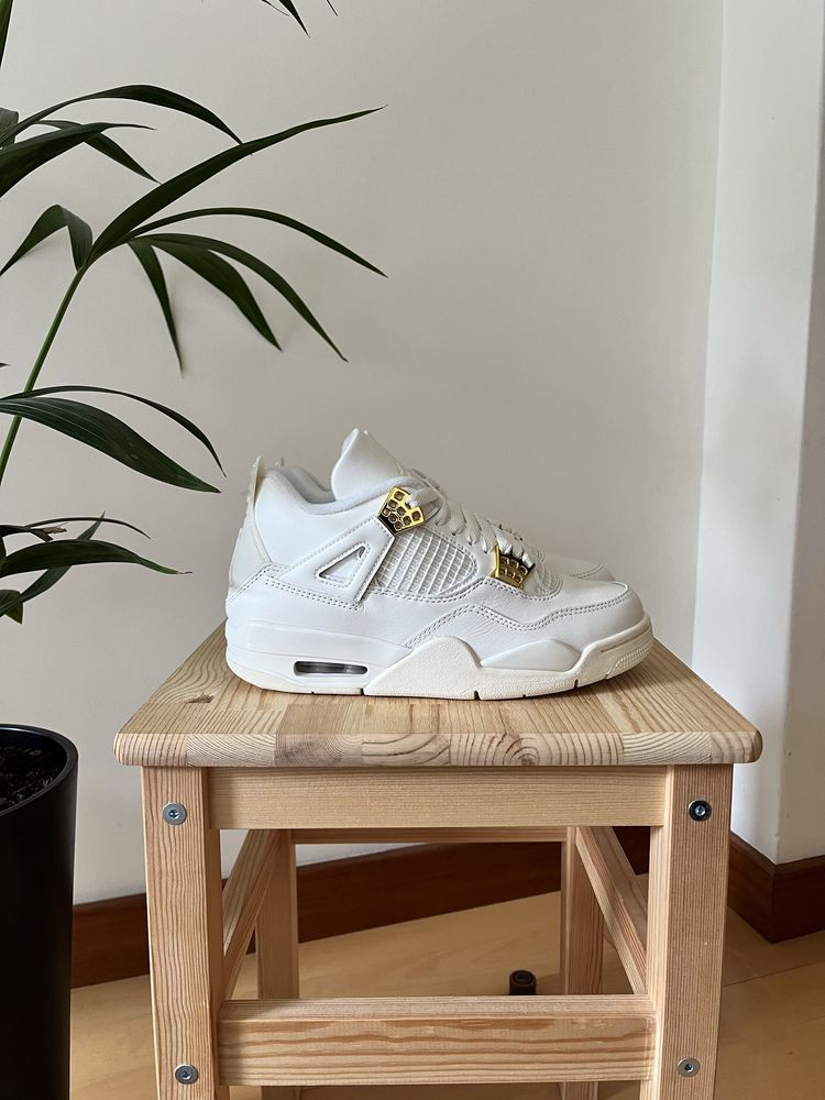 Air jordan 4 metallic gold