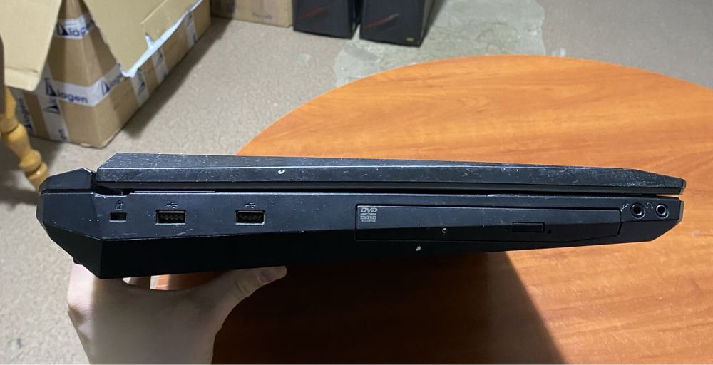 Ноутбук Asus G74S 17.3" 8GB RAM/500GB HDD/i7-2670Qm/3GB NVIDIA! N2310