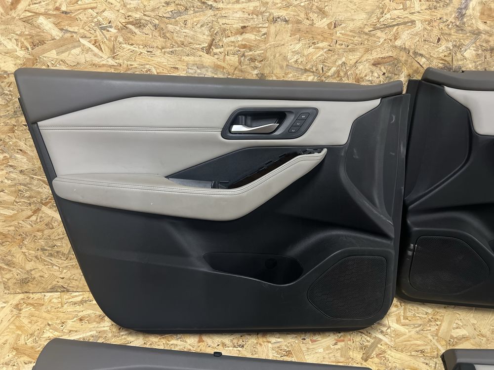 Карти дверей Nissan Rogue t33