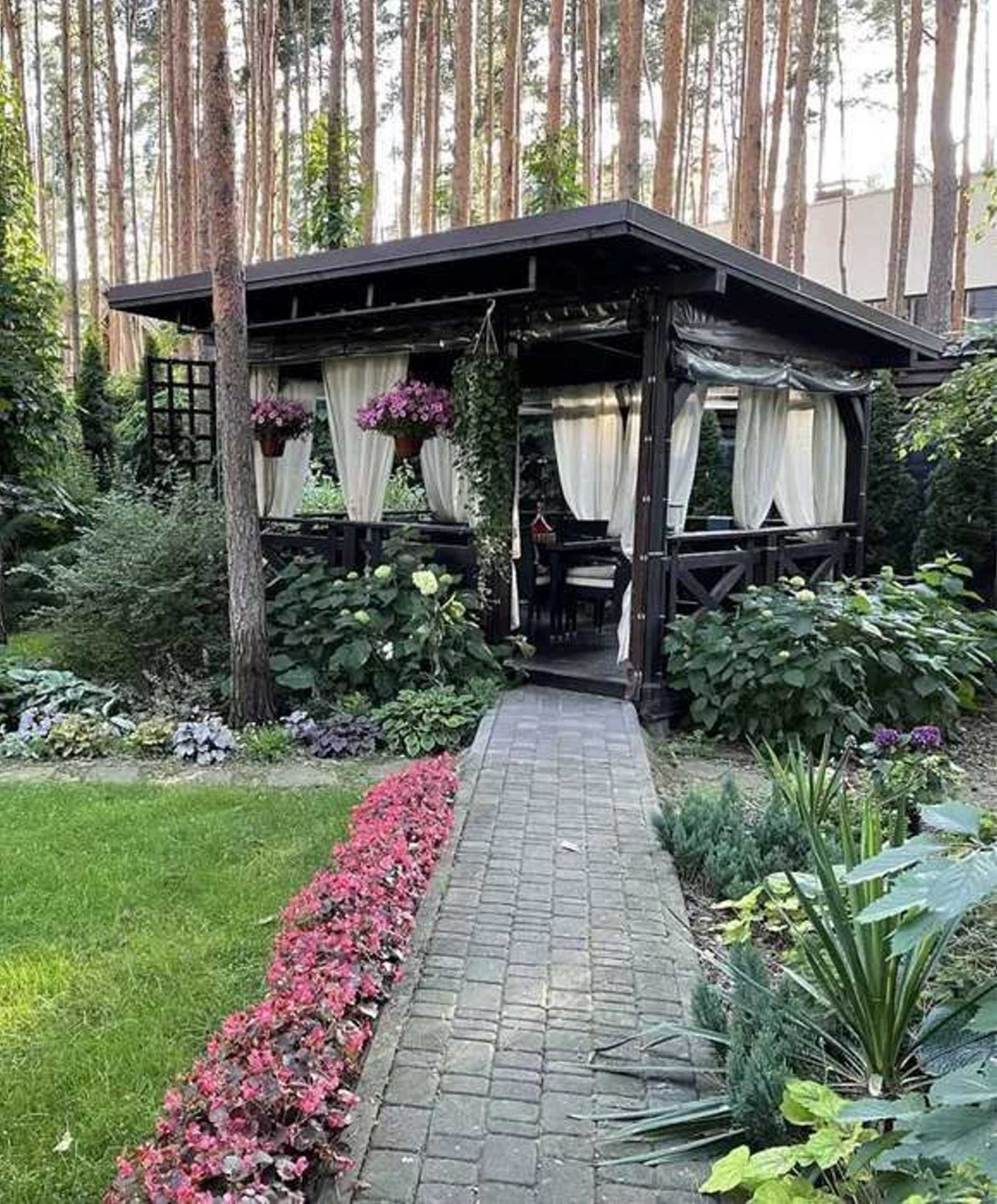Шикарный дом от хозяина. Буча в лесу с озером 141 м2. 9 соток