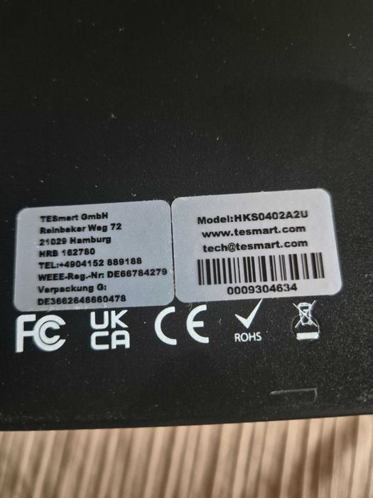 KVM Switch TESmart 4 PC to 2 Monitors ( ‎HKS0402A2U-EUBK )