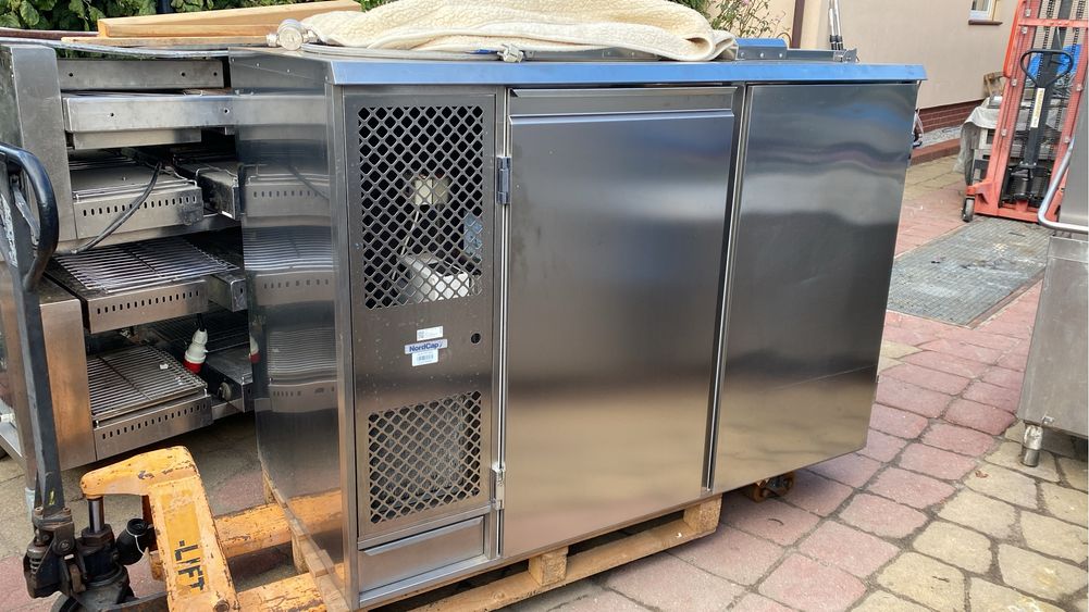 Zabudowa kosza na śmieci 2x240 L ze stali mierdzewnej