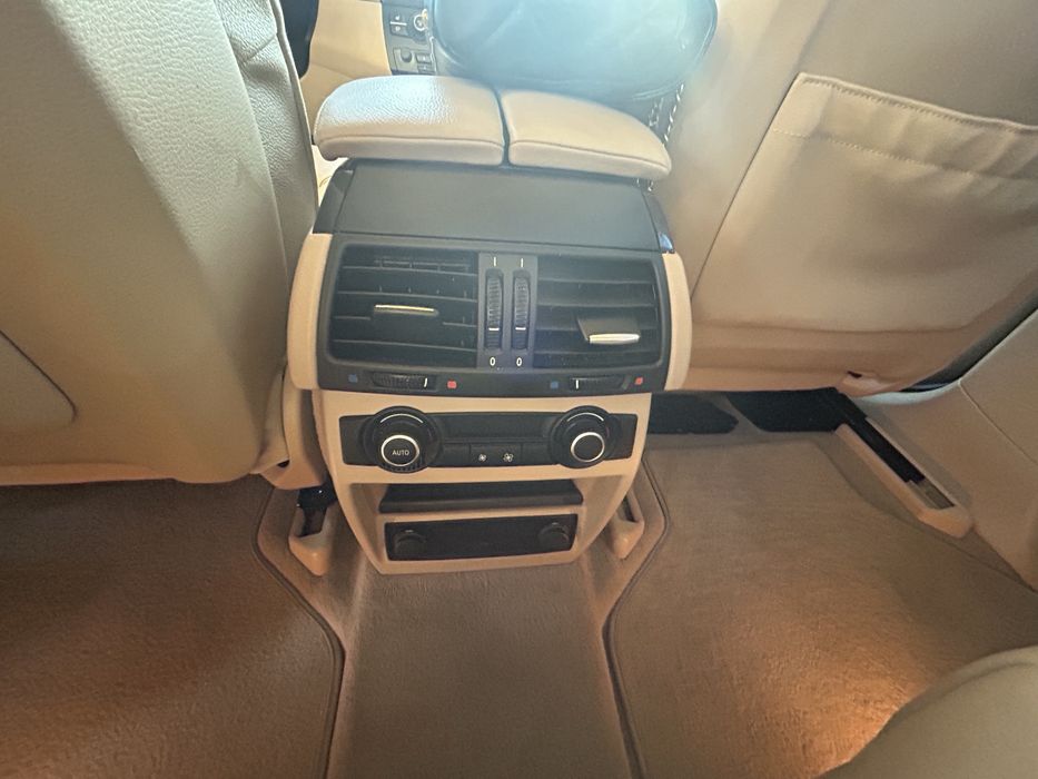 BMW X5 E70 БМВ Х5 Е70