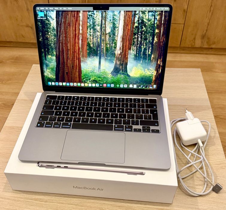 Macbook Air M2 13,6” 8GB/256GB 98% kondycja baterii Polska dystrybucja