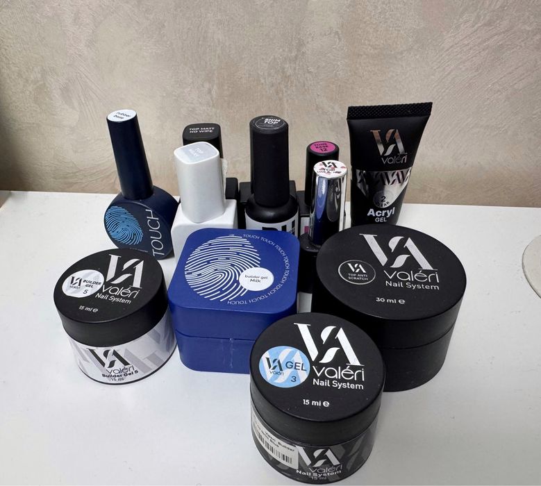 Продам гель-лаки, бази, топи