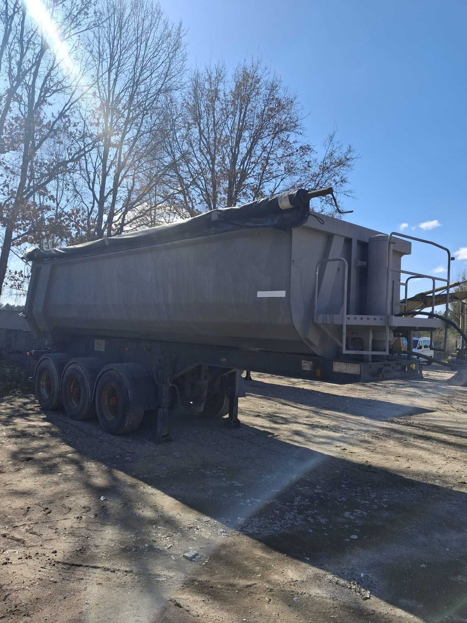 Naczepa ciężarowa CARNEHL z 2007 roku
