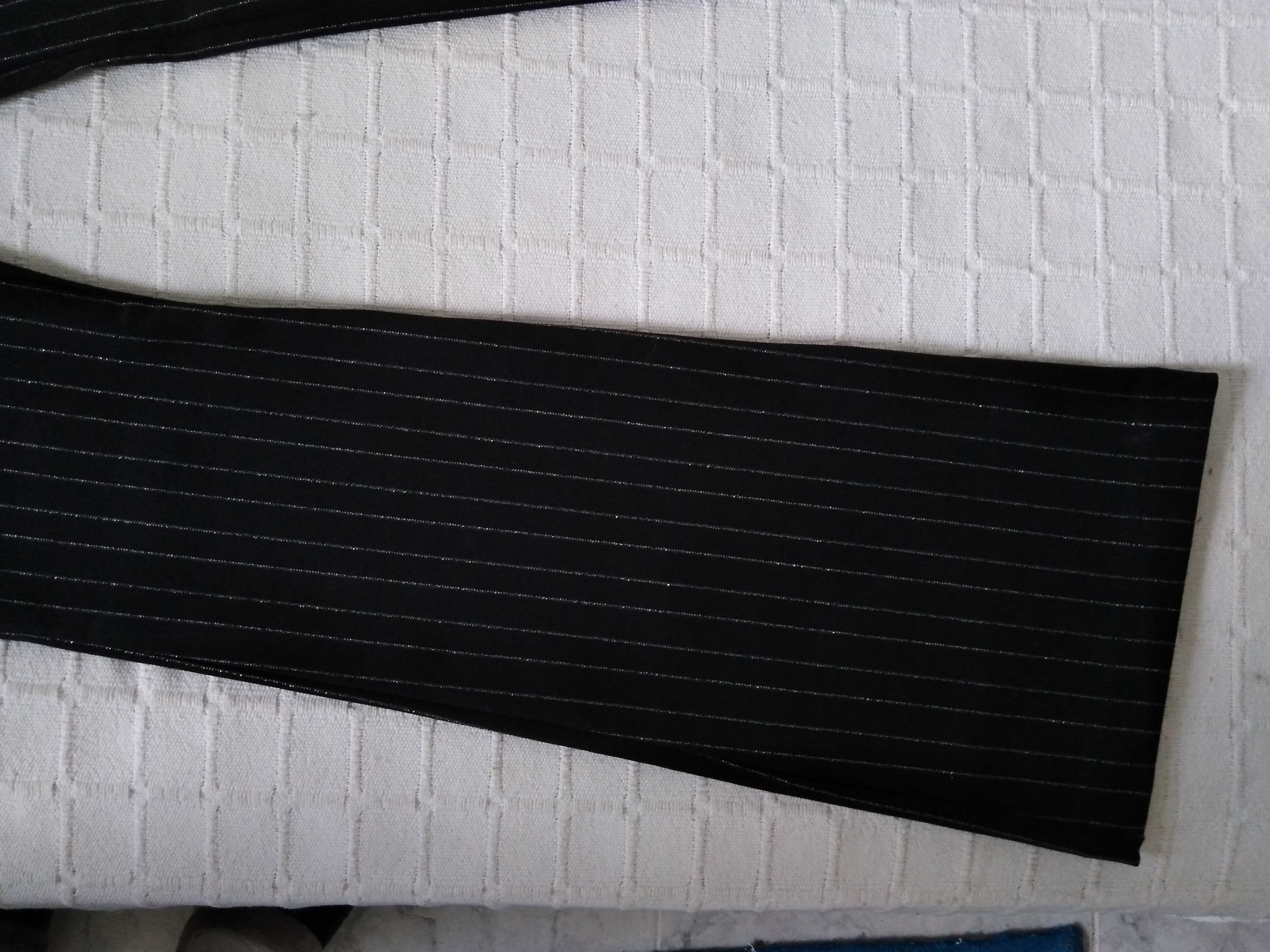 Calças Riscas Preto e Branco Calzedonia S