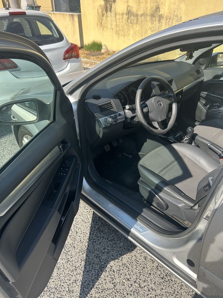 Opel Astra CosmoFlex 1.7 CDTI – 110cv – 6 velocidades