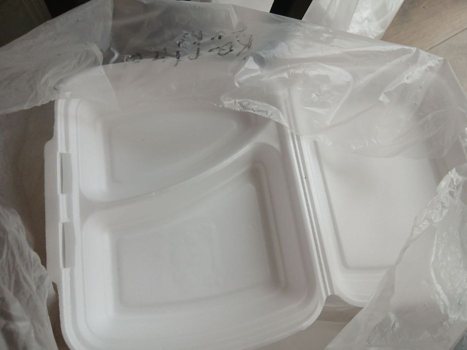 Одноразовий посуд.Розпродаж.