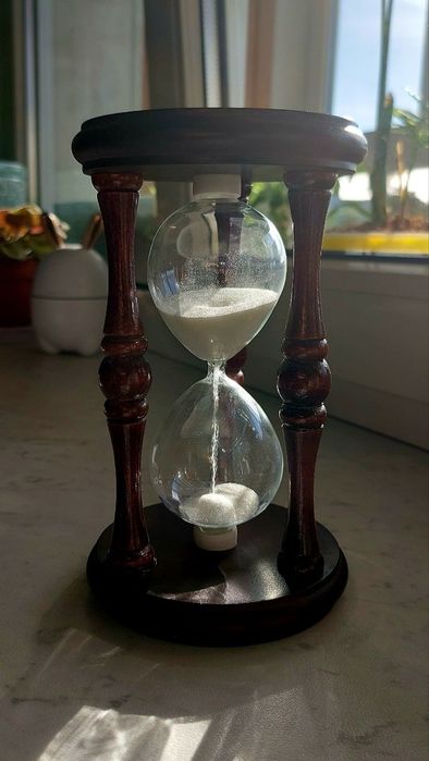 Продам піскові годинники (2 шт.)