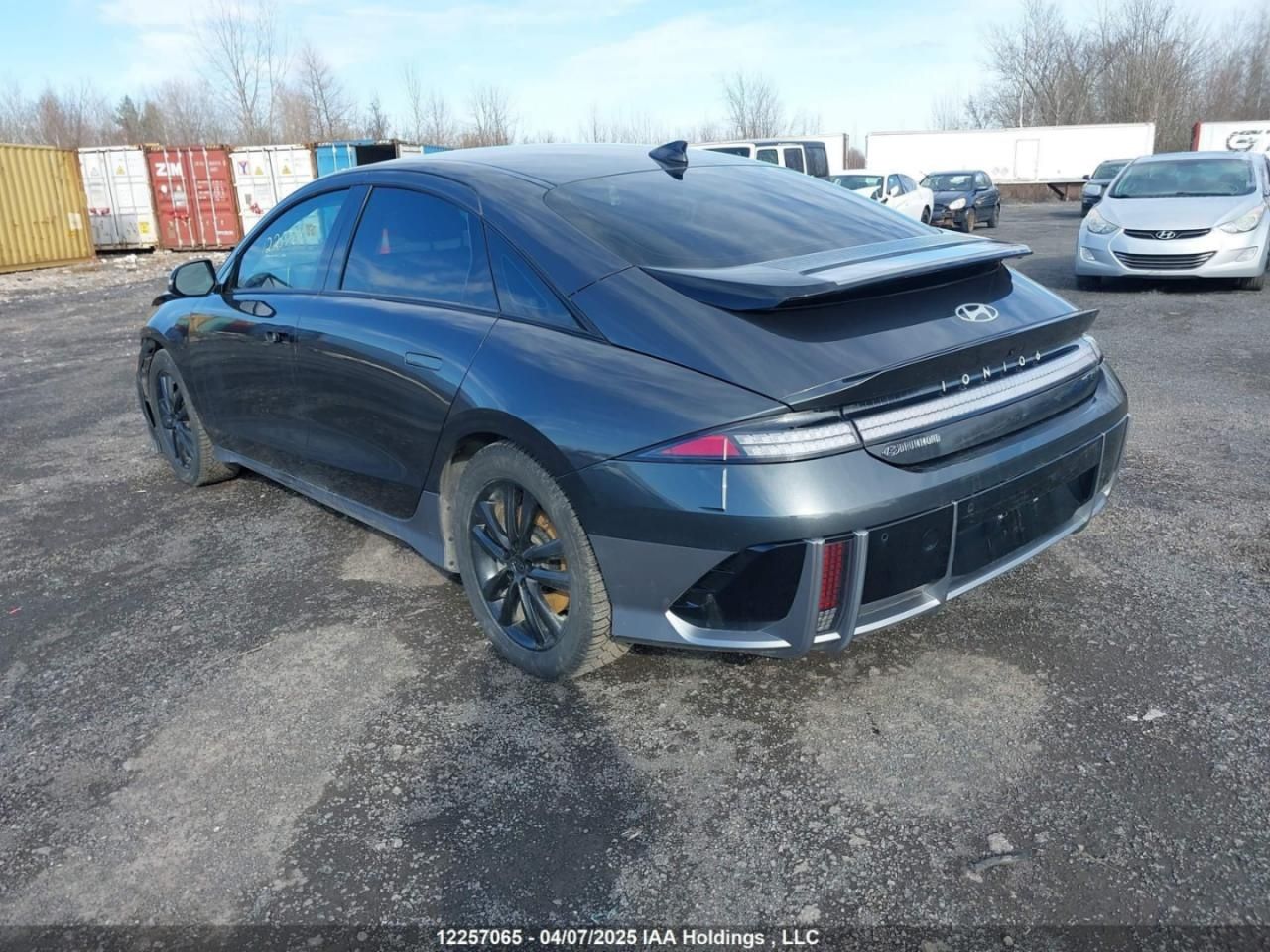 Іонік 6 Ioniq 6 2023 року