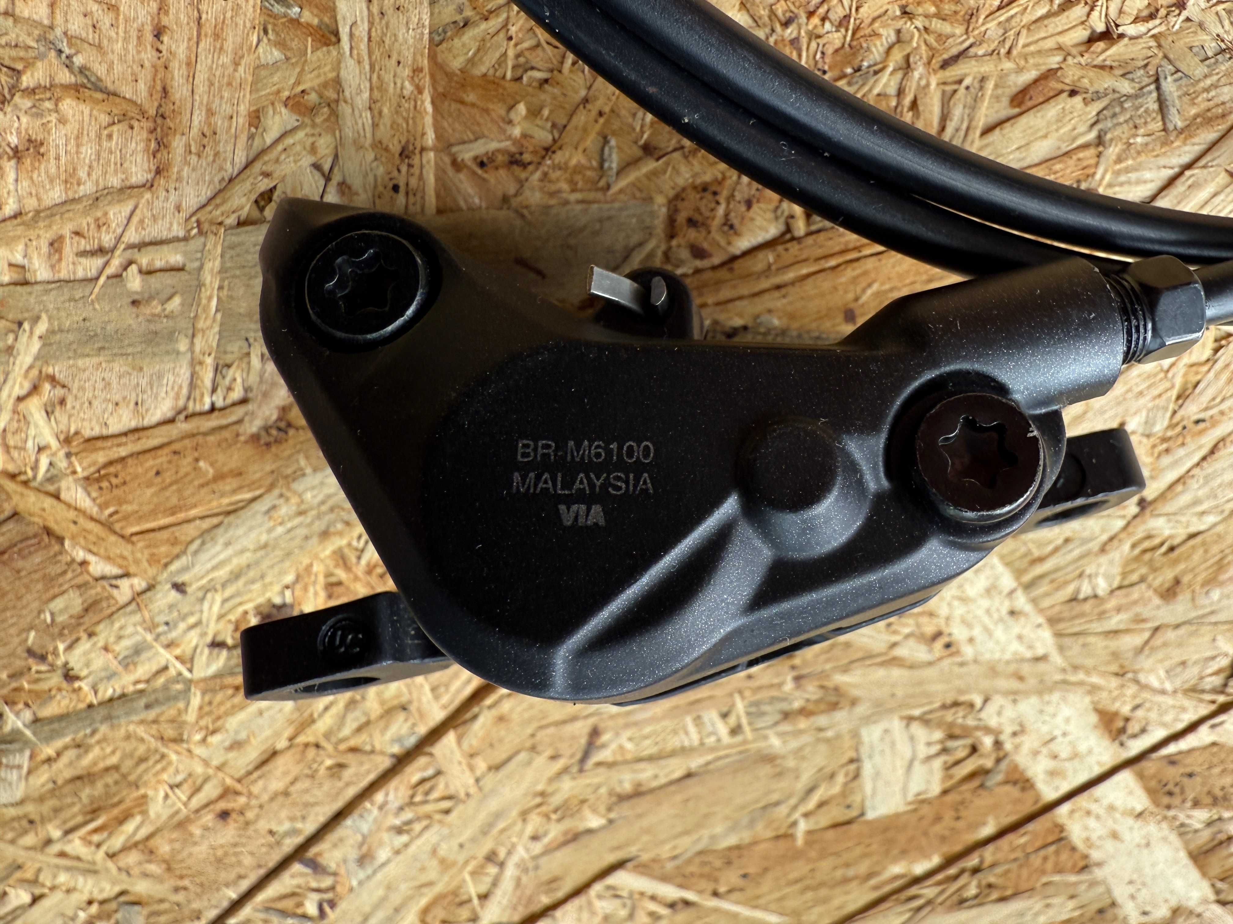 Hamulec tarczowy Shimano Deore BR-M6100 + BL-M6100 tył komplet