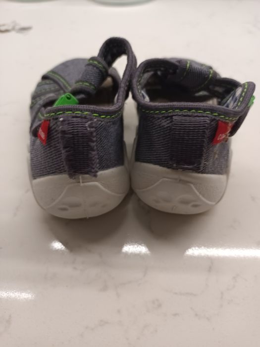 Kapcie dziecięce 20