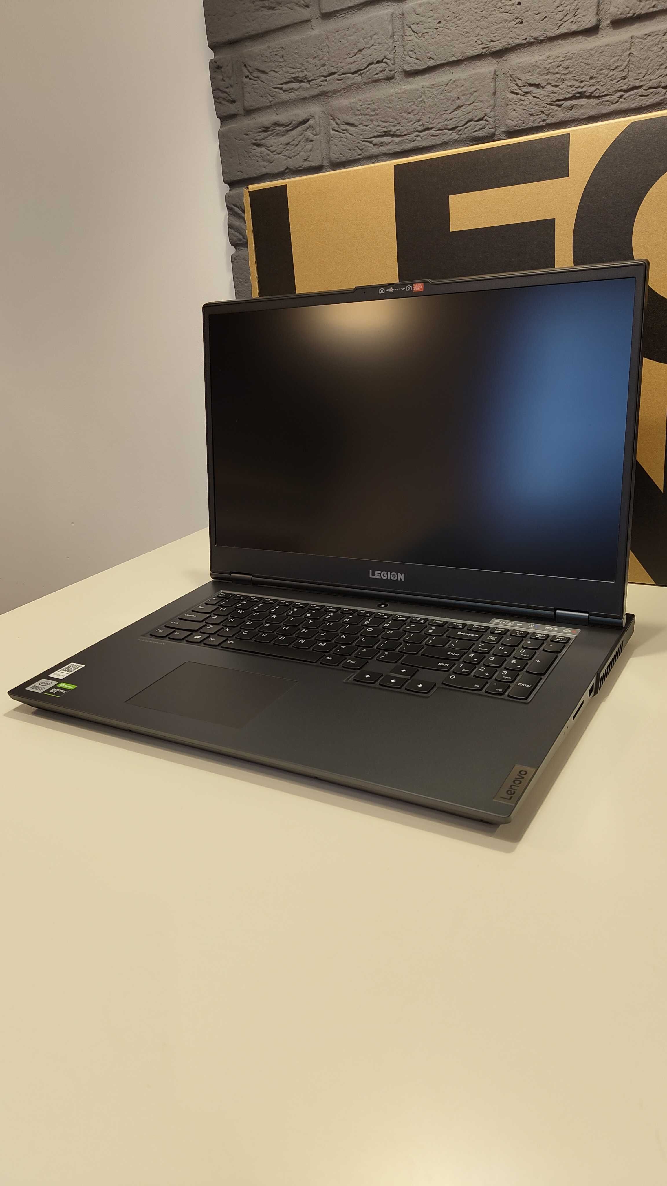 OKAZJA Gamingowy Laptop Lenovo Legion 5 17,3 cala