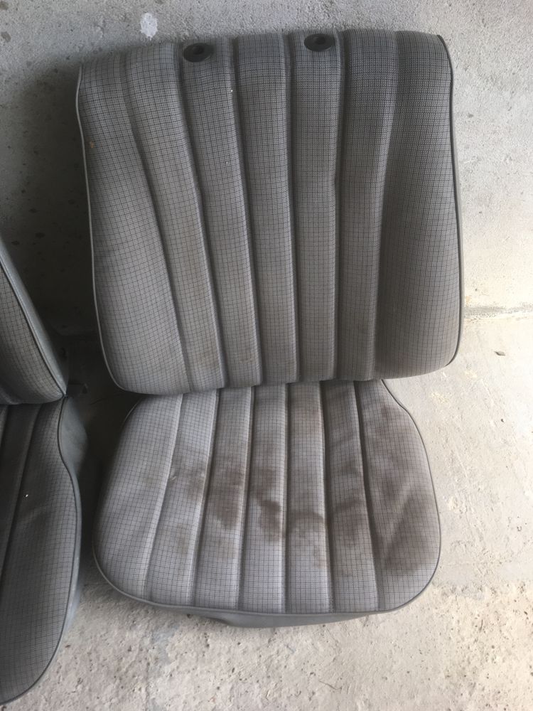 Fotel materiał Mercedes 190 w201