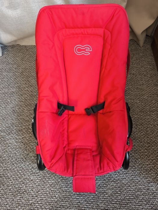 Гойдалка для немовляти