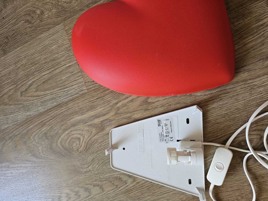 Candeeiro de parede para criança (coração)