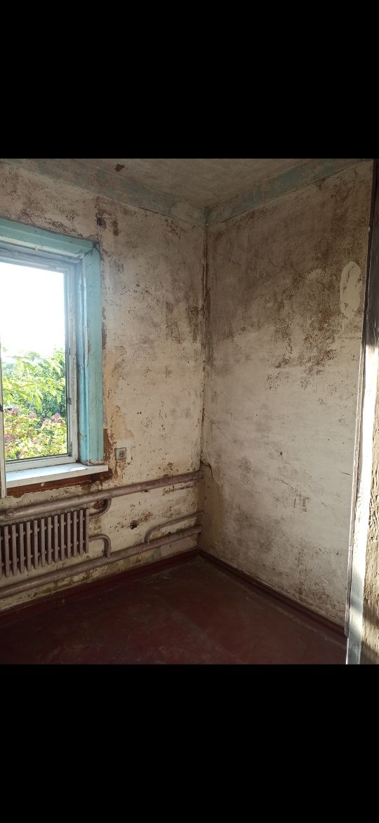 Продам будинок в м. Зміїв
