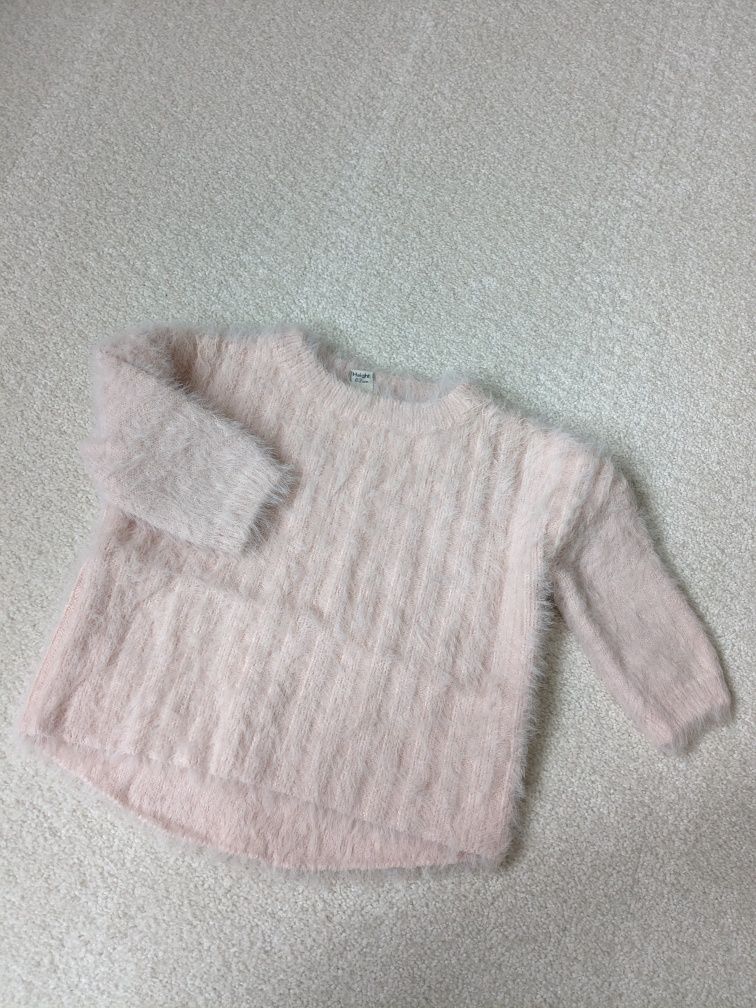 Uroczy pudrowy sweterek niemowlęcy r. 62 marki River Island