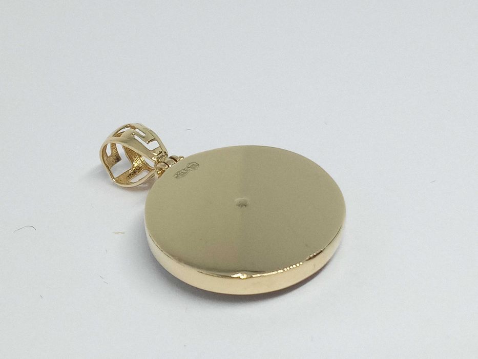 Lombardowski. Jak nowa złota zawieszka Versace pr.585