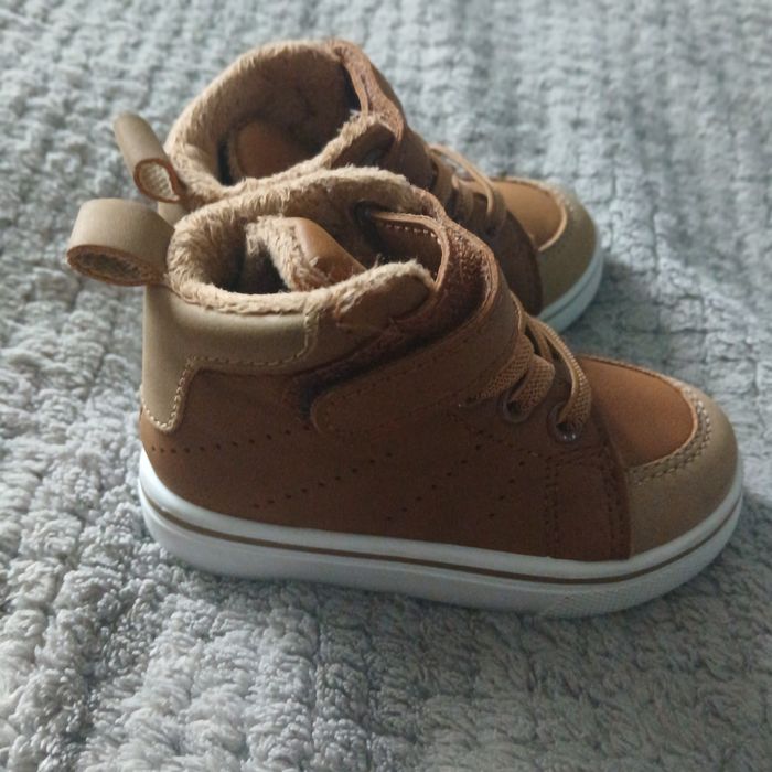 Гарні ботінки унісекс