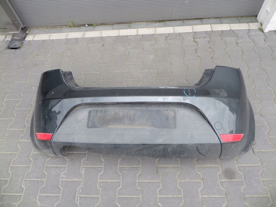 Oryginalny SEAT LEON 2 II LIFT 09-12r ZDERZAK TYŁ 4XPDC