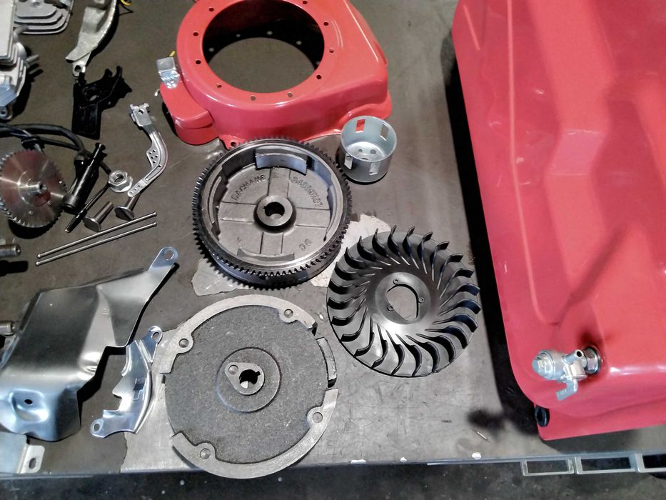 czesci silnik agregat zageszczarka itp