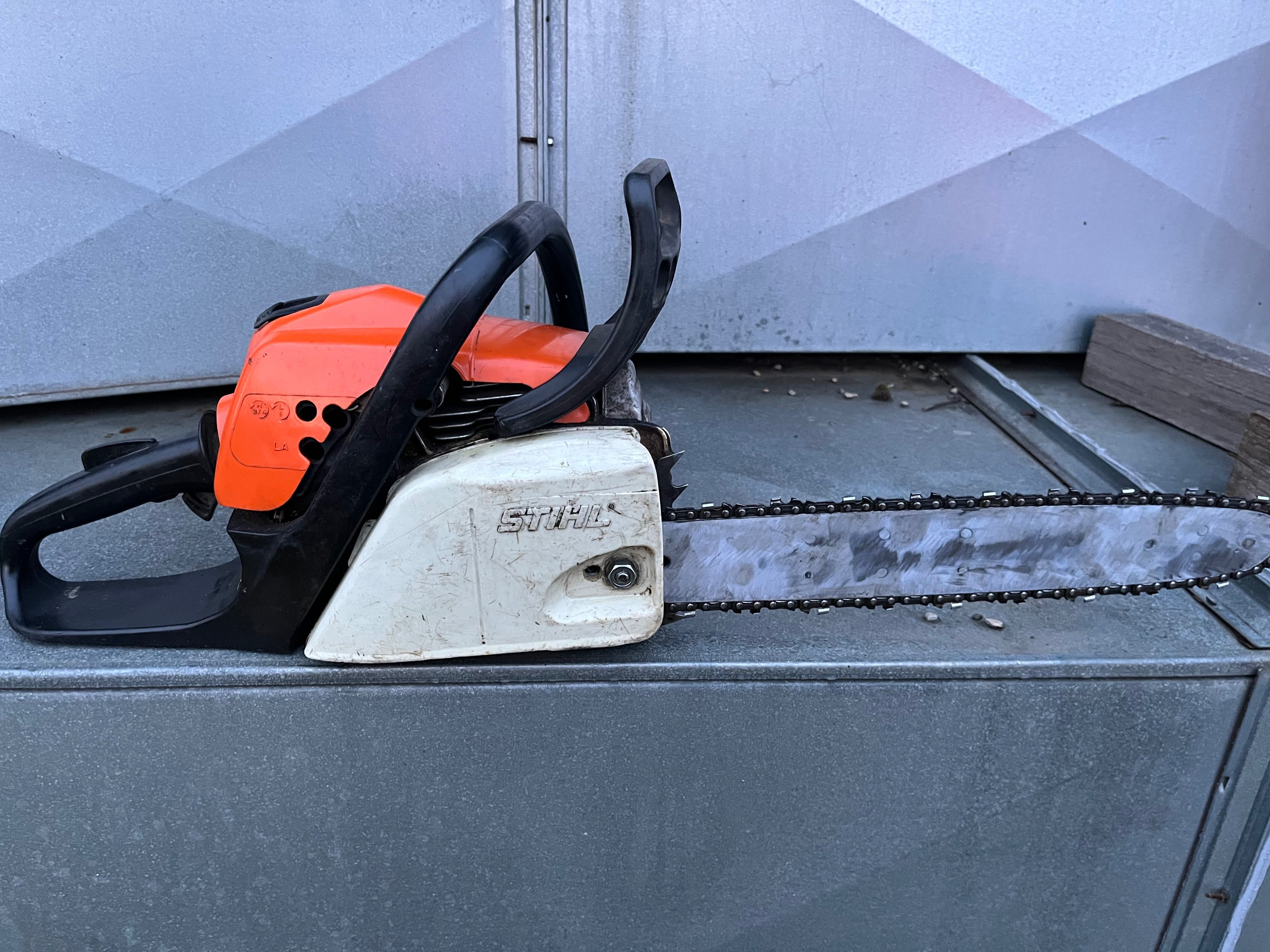 Pila spalinowa Stihl NS211