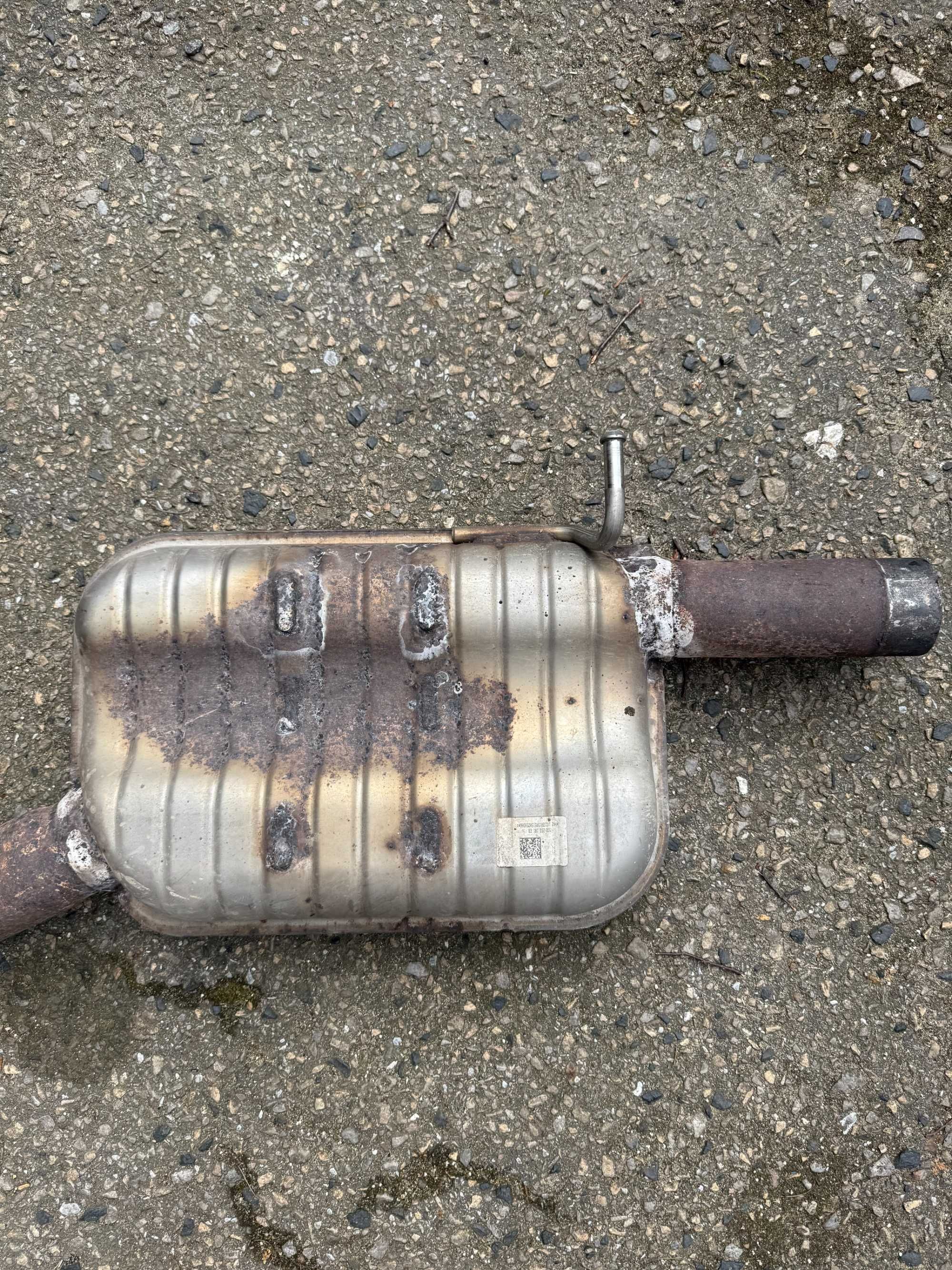 Wydech tłumik końcowy + środkowy OEM VW GOLF 7R, 7.5R, GTI, S3