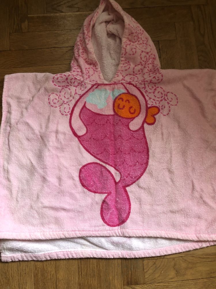 Детское полотенце для купания с капюшоном