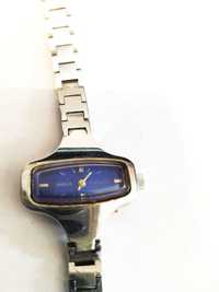 Zegarek nakręcany na srebrnej bransolecie / Nowy Lombard / Cz-wa