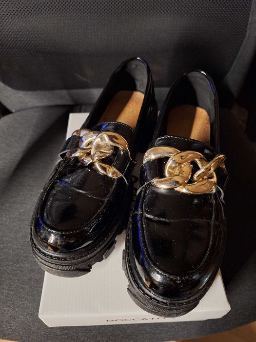 Buty damskie 39 lakierowane