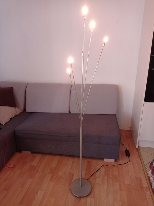 Lampa podłogowa stojąca do salonu, sypialni, domu. GRATIS KLOSZE