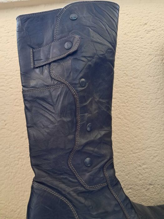 Botas Castanhas de Cano Alto